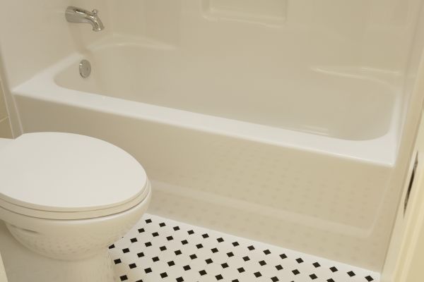 Fiberglass Tub Replacement in Granville